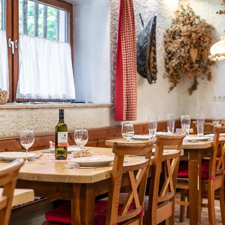 Alpin Hideaway Xl 度假居 *