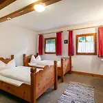 Dom wakacyjny Alpin Hideaway Xl Wörgl